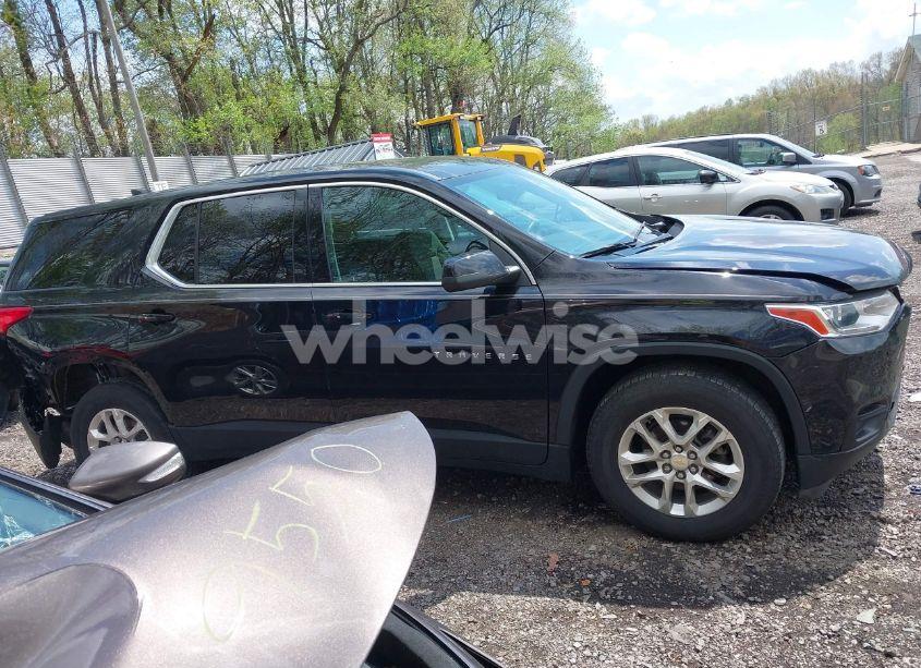 Photo 13 of 2021 Chevrolet Traverse AWD LS (VIN 1GNEVFKW2MJ115220)