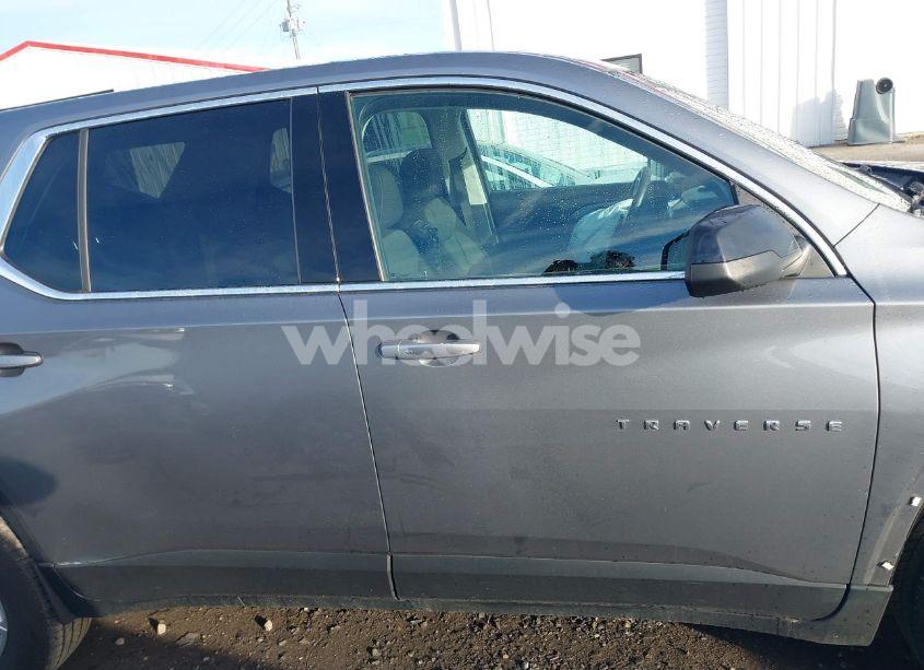 Photo 14 of 2021 Chevrolet Traverse AWD LS (VIN 1GNEVFKW2MJ115346)