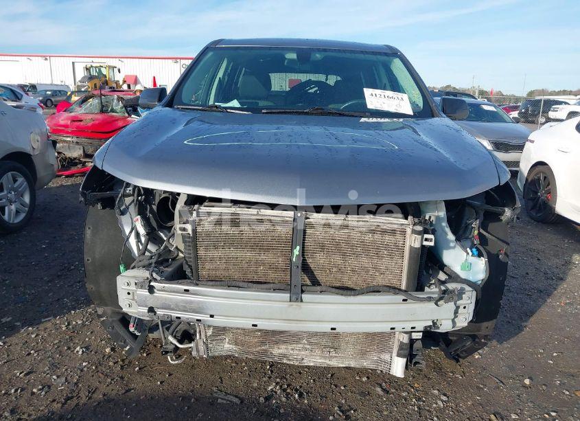 Photo 6 of 2021 Chevrolet Traverse AWD LS (VIN 1GNEVFKW2MJ115346)