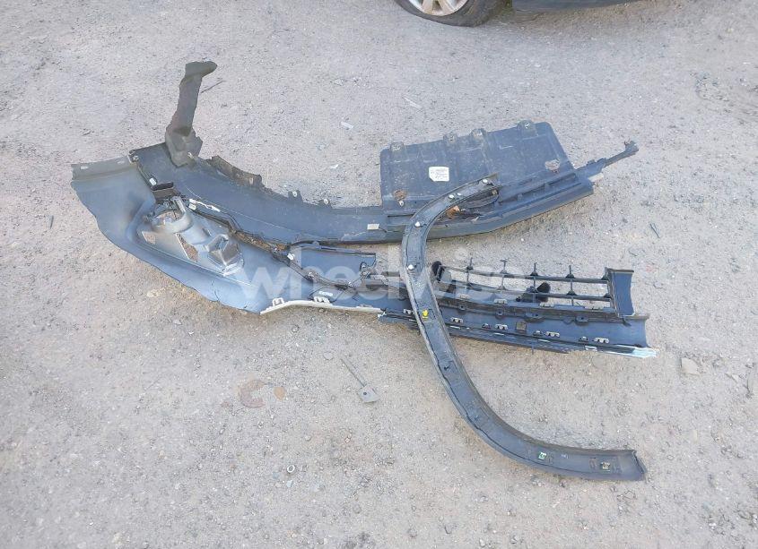 Photo 12 of 2018 Chevrolet Traverse LS (VIN 1GNEVFKW3JJ138694)