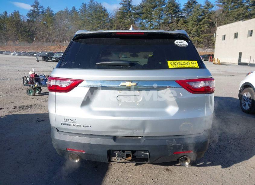 Photo 17 of 2018 Chevrolet Traverse LS (VIN 1GNEVFKW3JJ138694)