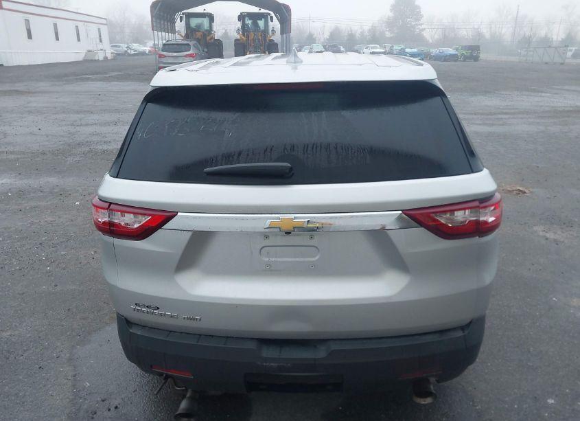 Photo 16 of 2019 Chevrolet Traverse LS (VIN 1GNEVFKW4KJ171186)