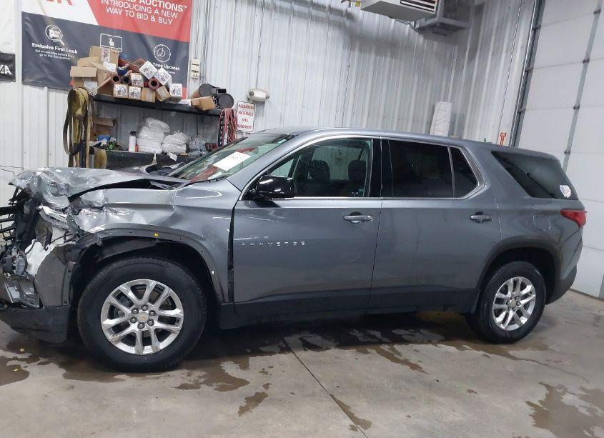 Photo 14 of 2020 Chevrolet Traverse AWD LS (VIN 1GNEVFKW4LJ270558)