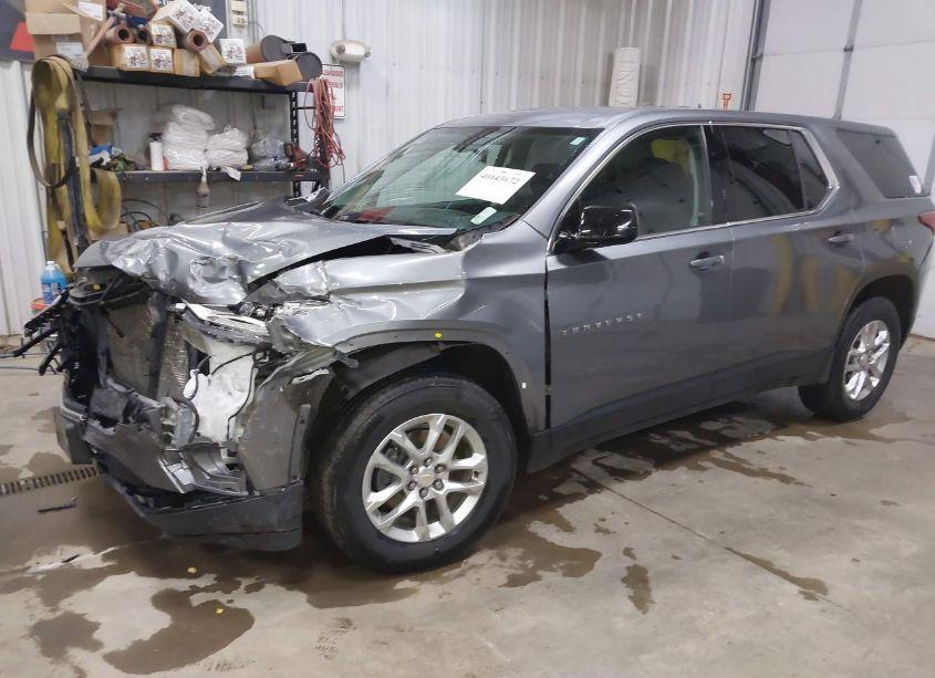 Photo 2 of 2020 Chevrolet Traverse AWD LS (VIN 1GNEVFKW4LJ270558)