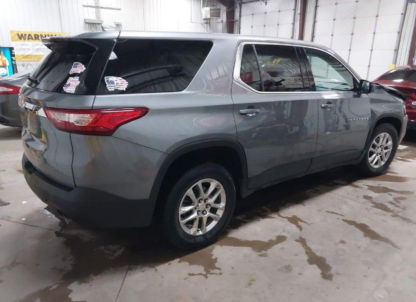 Photo 4 of 2020 Chevrolet Traverse AWD LS (VIN 1GNEVFKW4LJ270558)