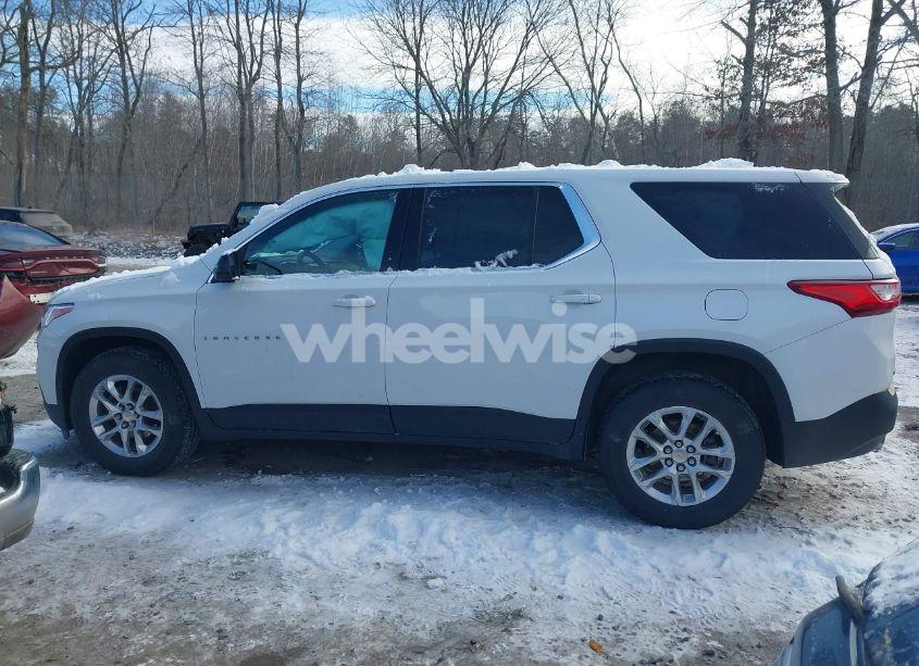 Photo 14 of 2021 Chevrolet Traverse AWD LS (VIN 1GNEVFKW4MJ205324)