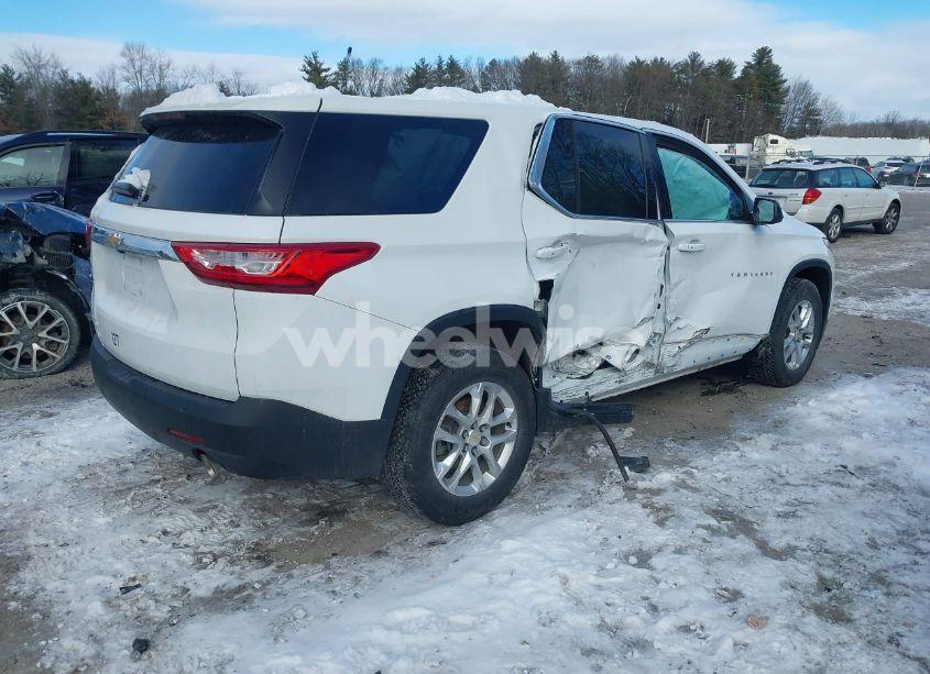 Photo 4 of 2021 Chevrolet Traverse AWD LS (VIN 1GNEVFKW4MJ205324)