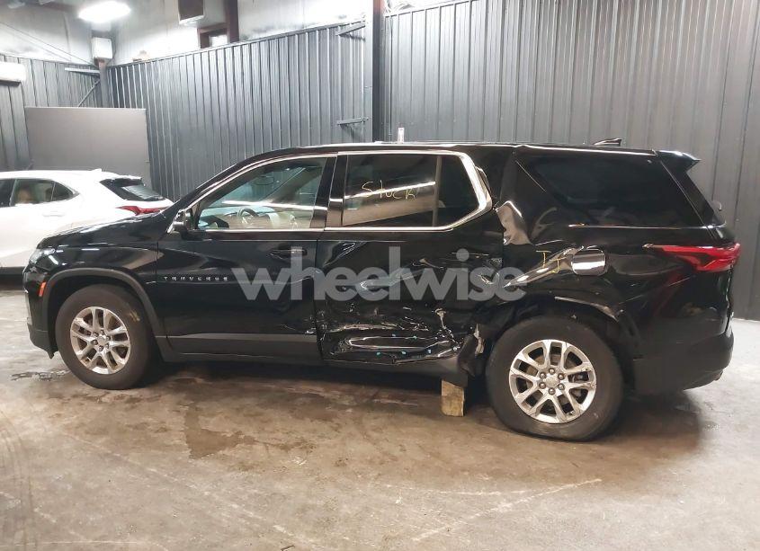 Photo 6 of 2023 Chevrolet Traverse AWD LS (VIN 1GNEVFKW4PJ206915)