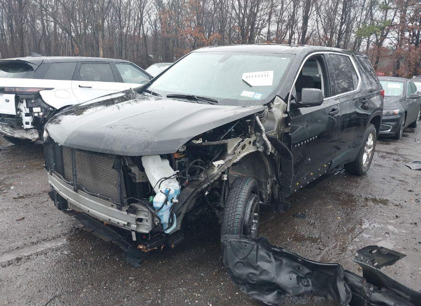 Photo 2 of 2020 Chevrolet Traverse AWD LS (VIN 1GNEVFKW5LJ167763)