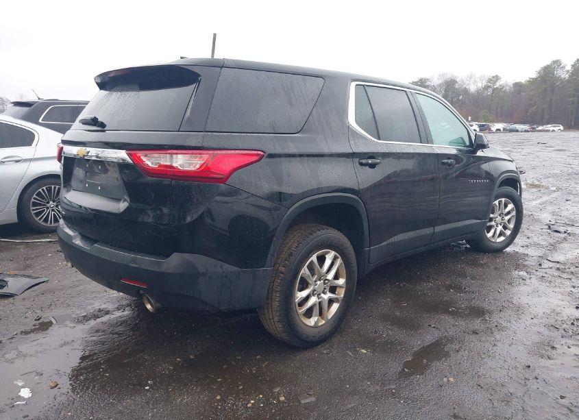 Photo 4 of 2020 Chevrolet Traverse AWD LS (VIN 1GNEVFKW5LJ167763)