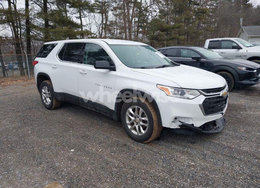 2020 Chevrolet Traverse AWD LS (VIN 1GNEVFKW5LJ182313) main photo