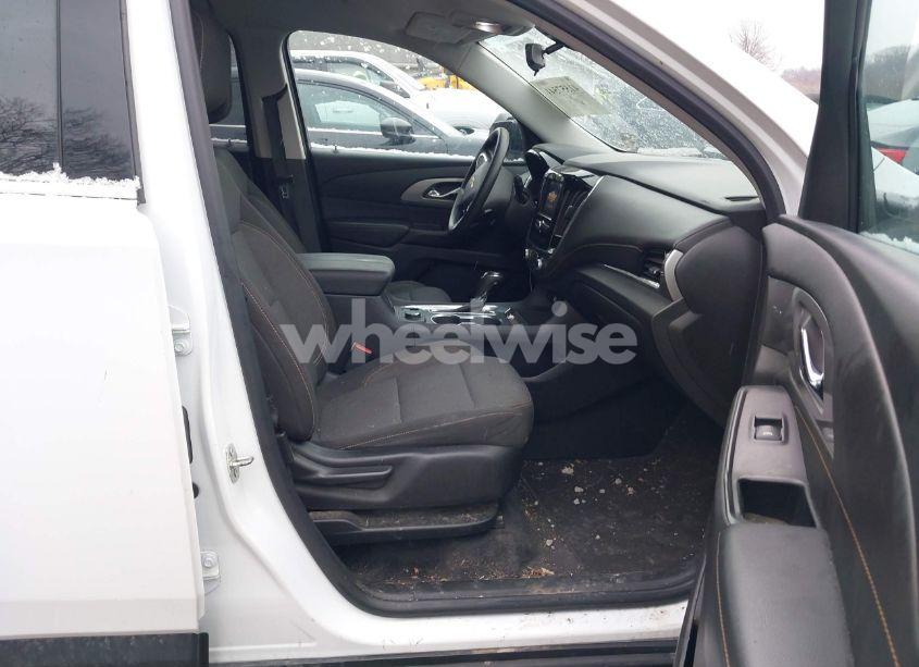 Photo 5 of 2020 Chevrolet Traverse AWD LS (VIN 1GNEVFKW5LJ182313)