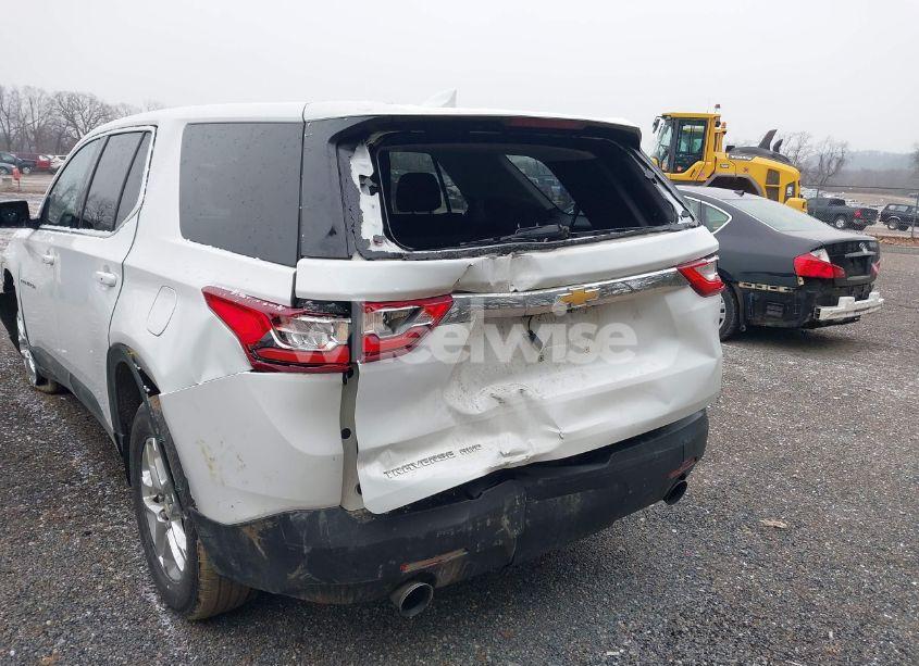 Photo 6 of 2020 Chevrolet Traverse AWD LS (VIN 1GNEVFKW5LJ182313)
