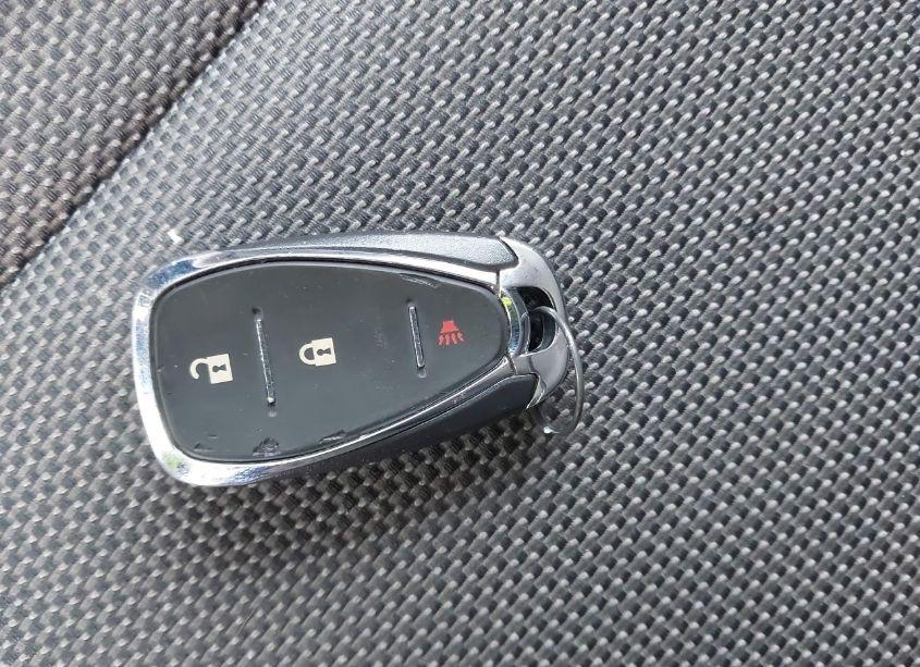 Photo 11 of 2021 Chevrolet Traverse AWD LS (VIN 1GNEVFKW5MJ136398)