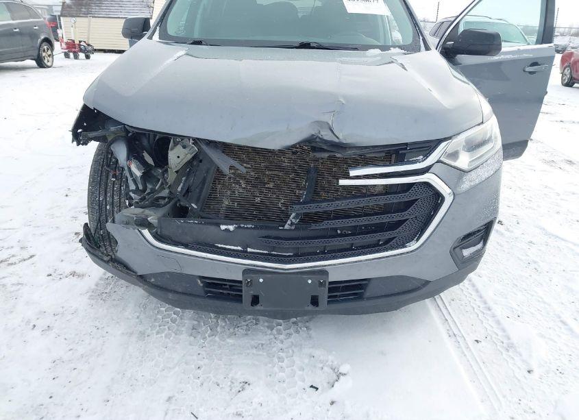Photo 6 of 2021 Chevrolet Traverse AWD LS (VIN 1GNEVFKW5MJ136398)