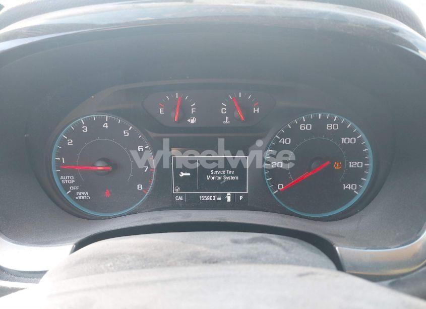 Photo 7 of 2018 Chevrolet Traverse LS (VIN 1GNEVFKW6JJ189896)