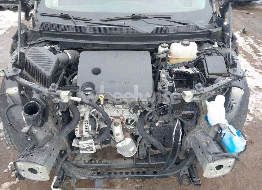 Photo 10 of 2019 Chevrolet Traverse LS (VIN 1GNEVFKW6KJ126623)