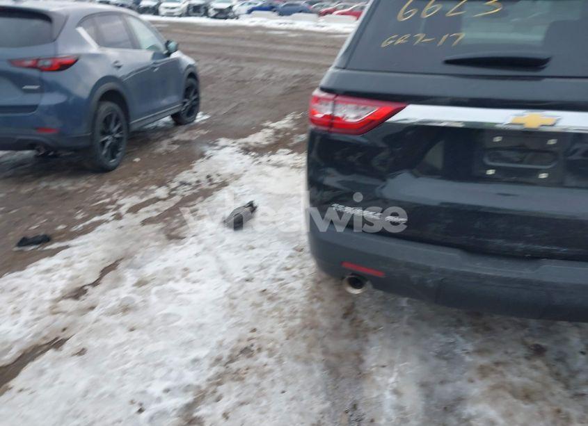 Photo 15 of 2019 Chevrolet Traverse LS (VIN 1GNEVFKW6KJ126623)