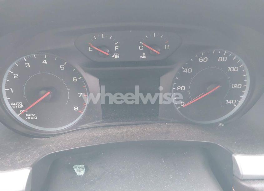 Photo 7 of 2019 Chevrolet Traverse LS (VIN 1GNEVFKW6KJ126623)