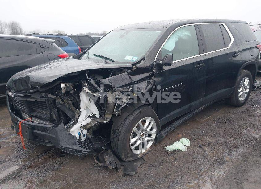 Photo 2 of 2023 Chevrolet Traverse AWD LS (VIN 1GNEVFKW6PJ330488)