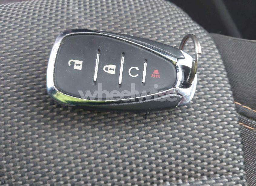 Photo 11 of 2020 Chevrolet Traverse AWD LS (VIN 1GNEVFKW7LJ114417)