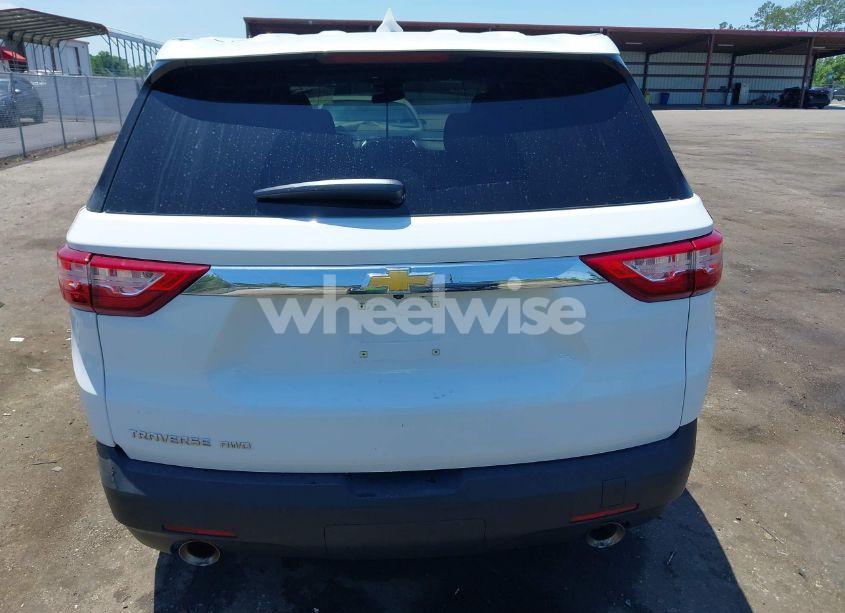Photo 16 of 2019 Chevrolet Traverse LS (VIN 1GNEVFKW8KJ241868)