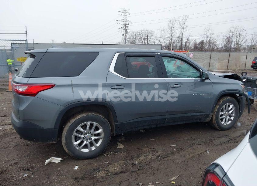 Photo 13 of 2021 Chevrolet Traverse AWD LS (VIN 1GNEVFKW9MJ238206)