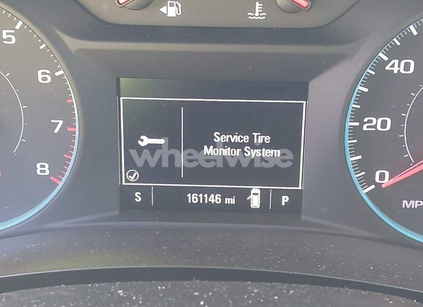 Photo 16 of 2019 Chevrolet Traverse LS (VIN 1GNEVFKWXKJ239779)