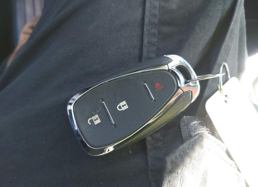 Photo 11 of 2022 Chevrolet Traverse AWD LS (VIN 1GNEVFKWXNJ192581)