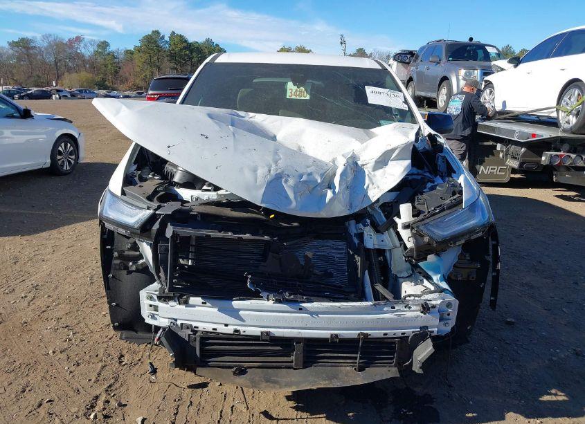 Photo 13 of 2022 Chevrolet Traverse AWD LS (VIN 1GNEVFKWXNJ192581)