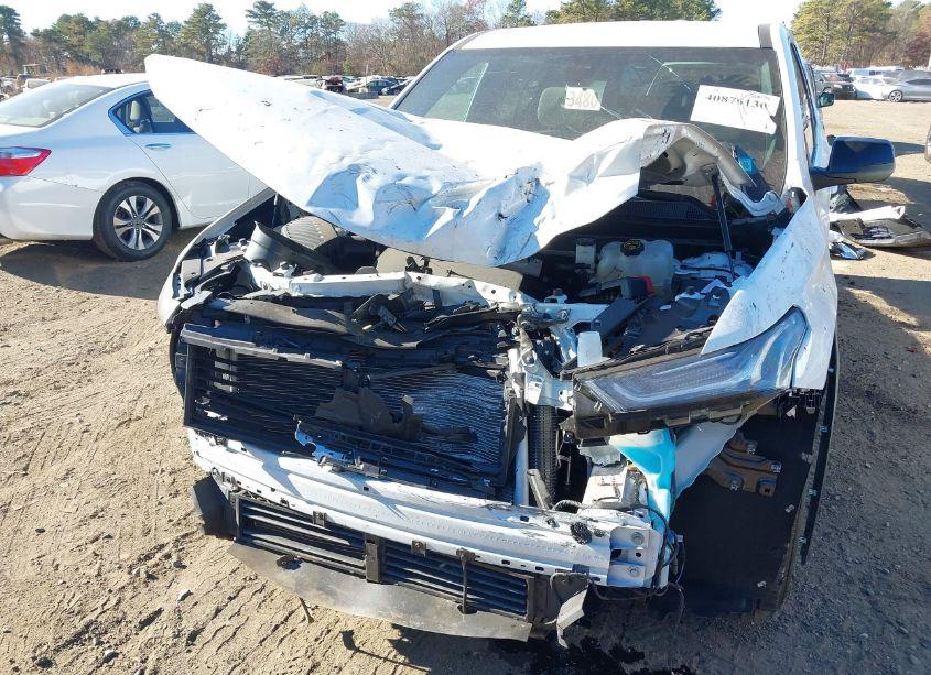 Photo 6 of 2022 Chevrolet Traverse AWD LS (VIN 1GNEVFKWXNJ192581)