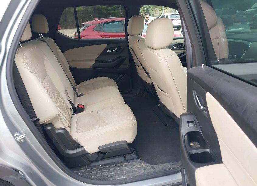 Photo 8 of 2023 Chevrolet Traverse AWD LS (VIN 1GNEVFKWXPJ216297)