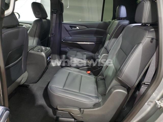 Photo 3 of 2026 CHEVROLET TRAVERSE LT (VIN 1GNEVGKS1TJ137288)