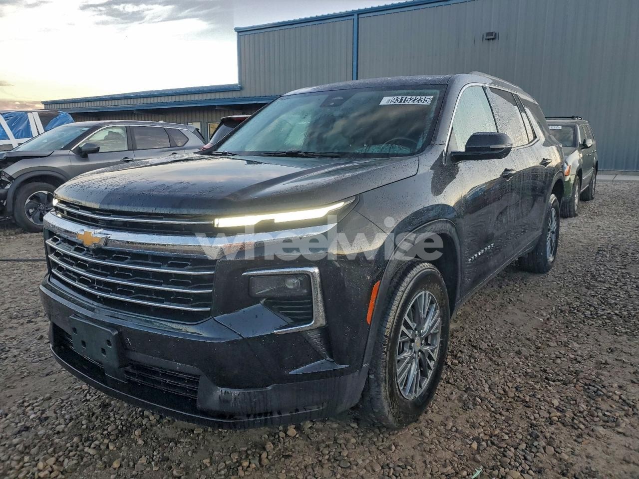 2024 CHEVROLET TRAVERSE LT (VIN 1GNEVGKS8RJ189803) main photo
