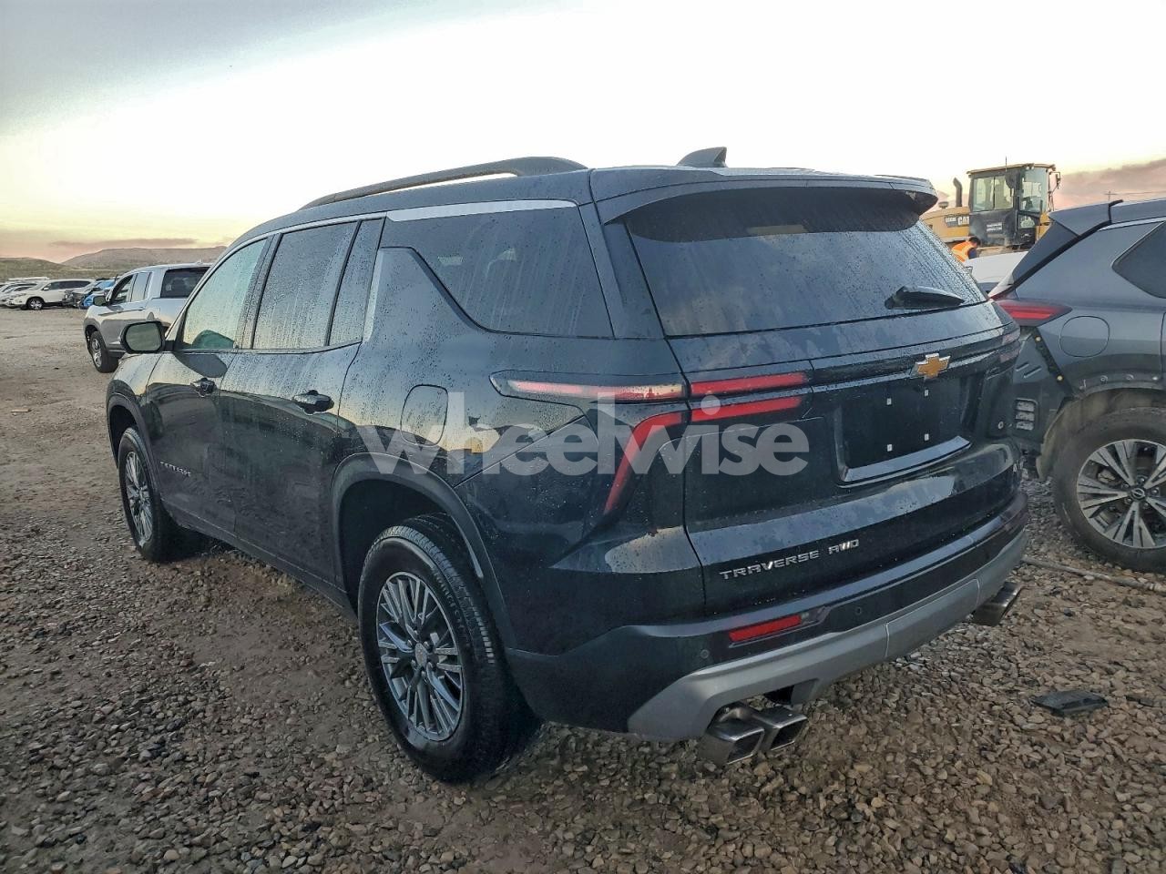 Photo 2 of 2024 CHEVROLET TRAVERSE LT (VIN 1GNEVGKS8RJ189803)