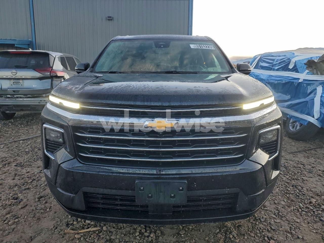 Photo 5 of 2024 CHEVROLET TRAVERSE LT (VIN 1GNEVGKS8RJ189803)