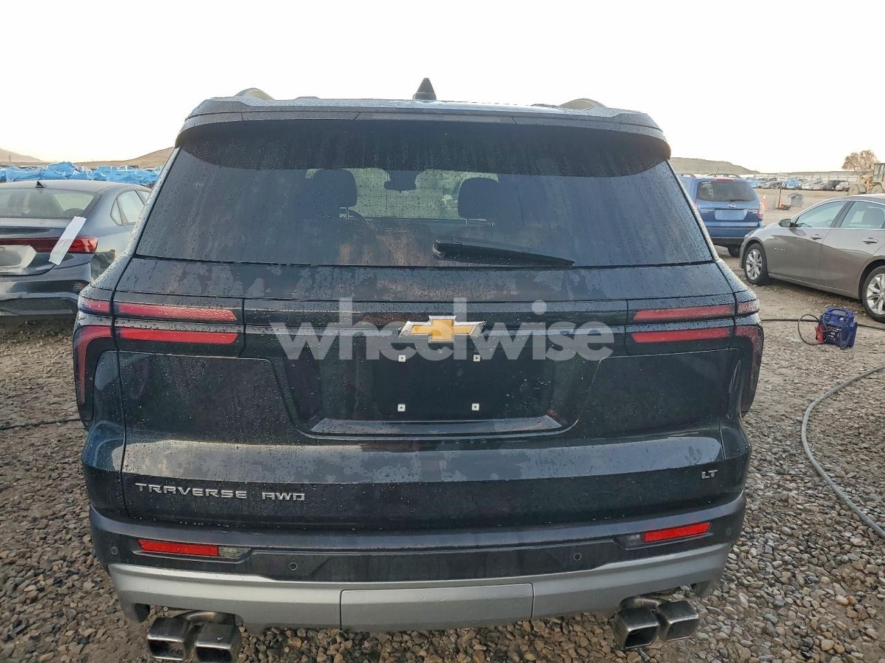 Photo 6 of 2024 CHEVROLET TRAVERSE LT (VIN 1GNEVGKS8RJ189803)