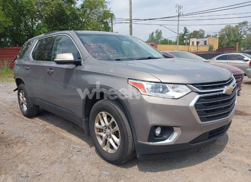 2018 Chevrolet Traverse 1LT (VIN 1GNEVGKW0JJ165812) main photo