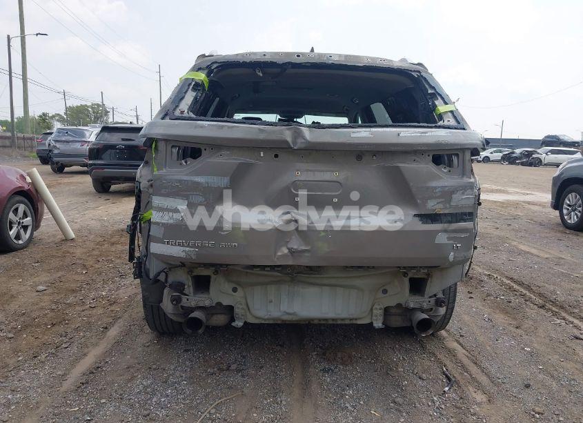 Photo 16 of 2018 Chevrolet Traverse 1LT (VIN 1GNEVGKW0JJ165812)