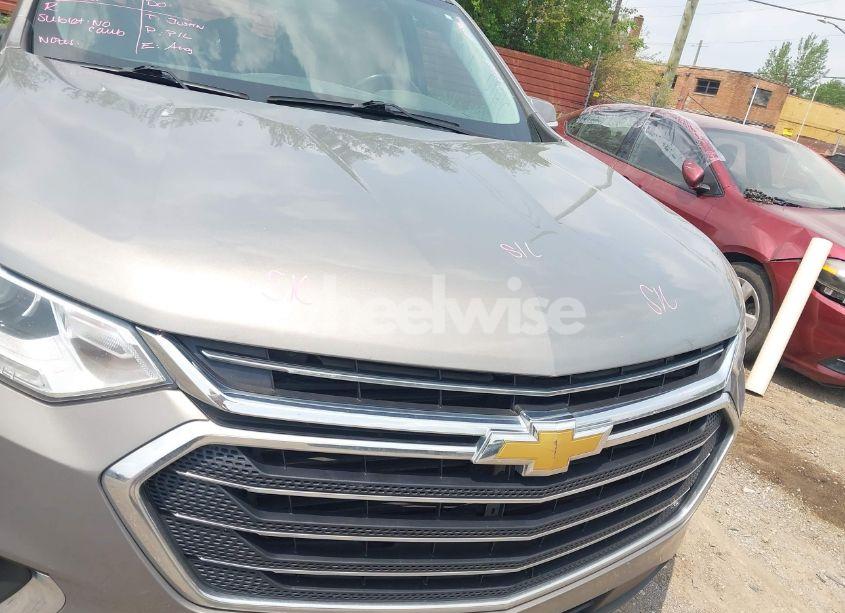 Photo 20 of 2018 Chevrolet Traverse 1LT (VIN 1GNEVGKW0JJ165812)