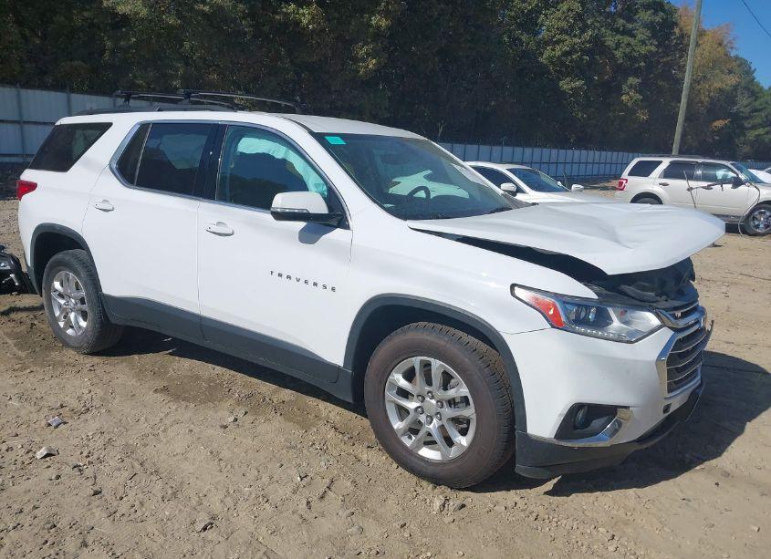 2019 Chevrolet Traverse 1LT (VIN 1GNEVGKW0KJ103151) main photo