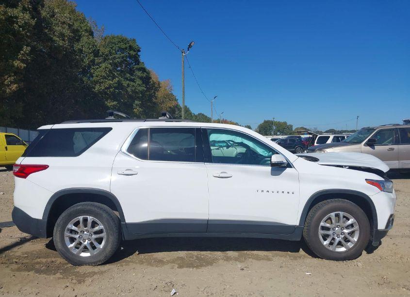 Photo 14 of 2019 Chevrolet Traverse 1LT (VIN 1GNEVGKW0KJ103151)
