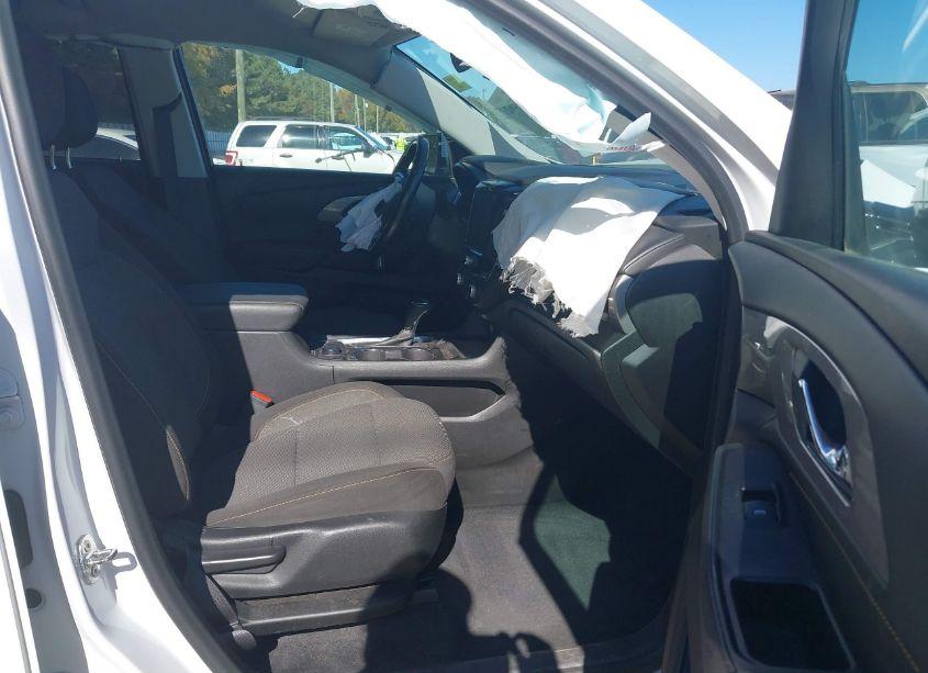 Photo 5 of 2019 Chevrolet Traverse 1LT (VIN 1GNEVGKW0KJ103151)