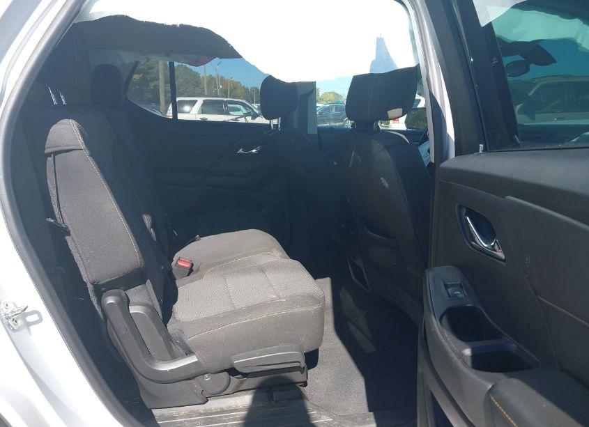 Photo 8 of 2019 Chevrolet Traverse 1LT (VIN 1GNEVGKW0KJ103151)