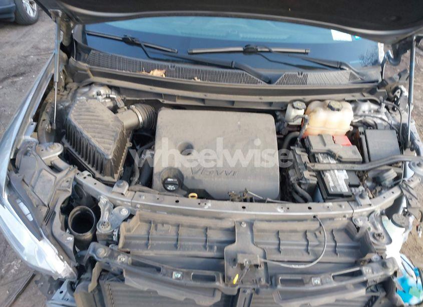 Photo 10 of 2019 Chevrolet Traverse 1LT (VIN 1GNEVGKW0KJ275146)