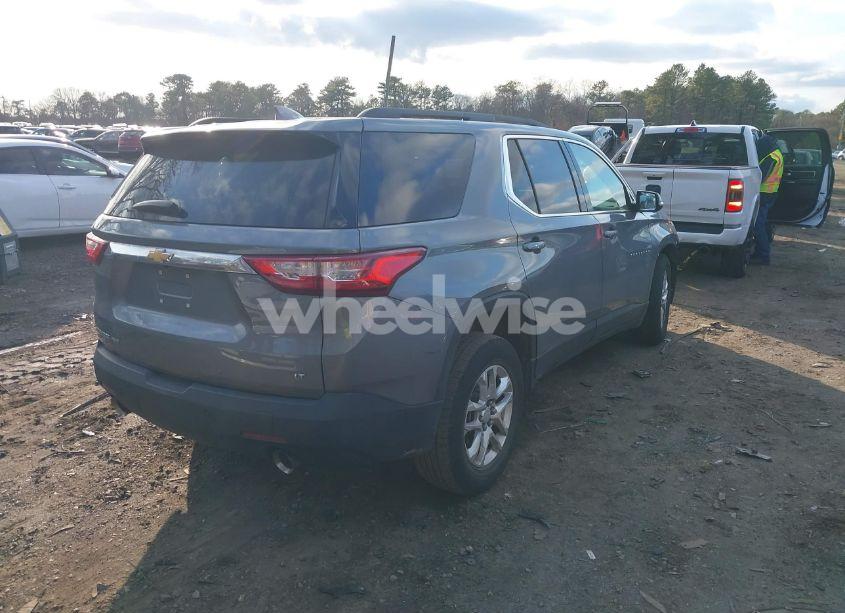 Photo 4 of 2019 Chevrolet Traverse 1LT (VIN 1GNEVGKW0KJ275146)
