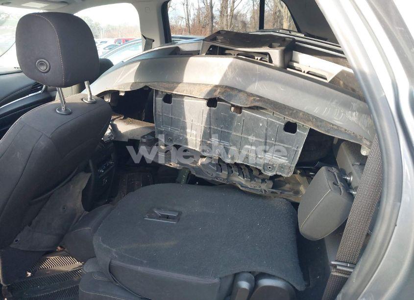 Photo 8 of 2019 Chevrolet Traverse 1LT (VIN 1GNEVGKW0KJ275146)