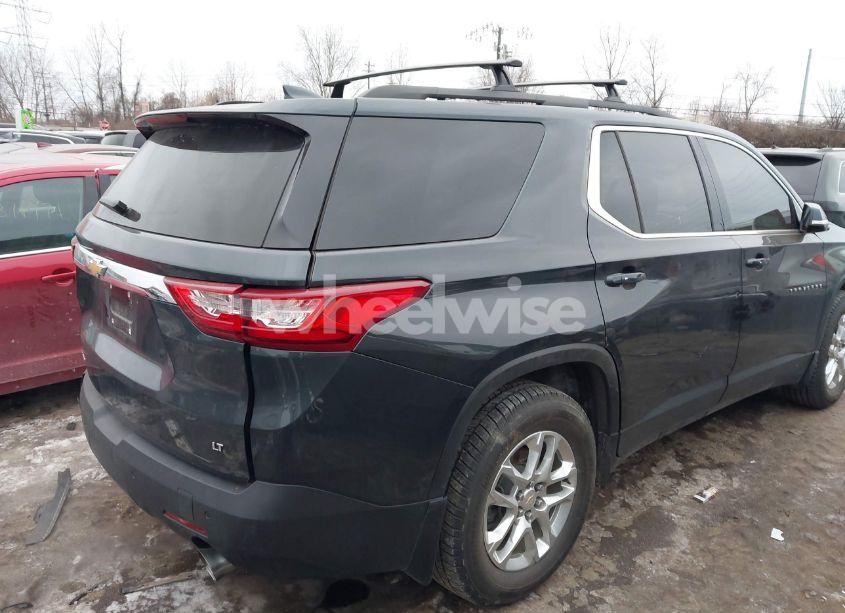 Photo 4 of 2019 Chevrolet Traverse 1LT (VIN 1GNEVGKW0KJ291962)