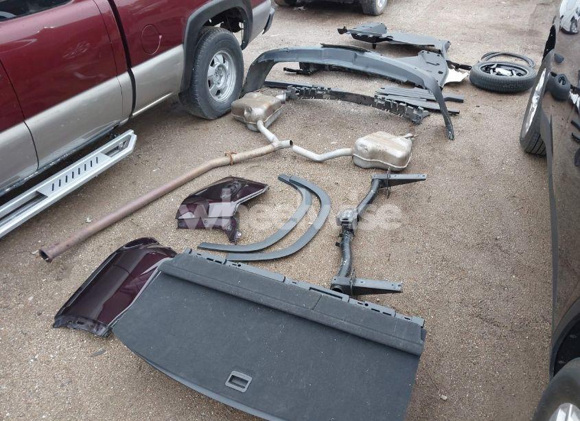 Photo 12 of 2021 Chevrolet Traverse AWD LT CLOTH (VIN 1GNEVGKW0MJ205519)