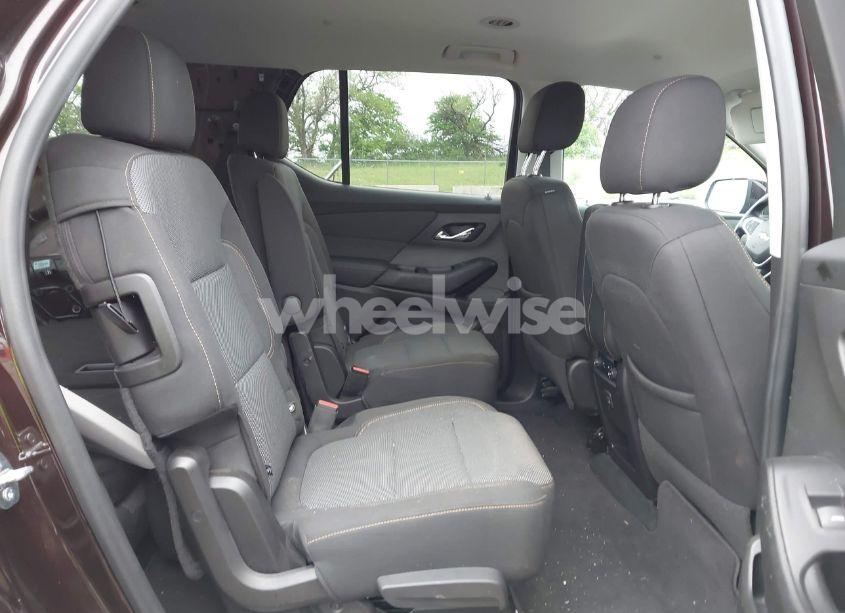 Photo 8 of 2021 Chevrolet Traverse AWD LT CLOTH (VIN 1GNEVGKW0MJ205519)